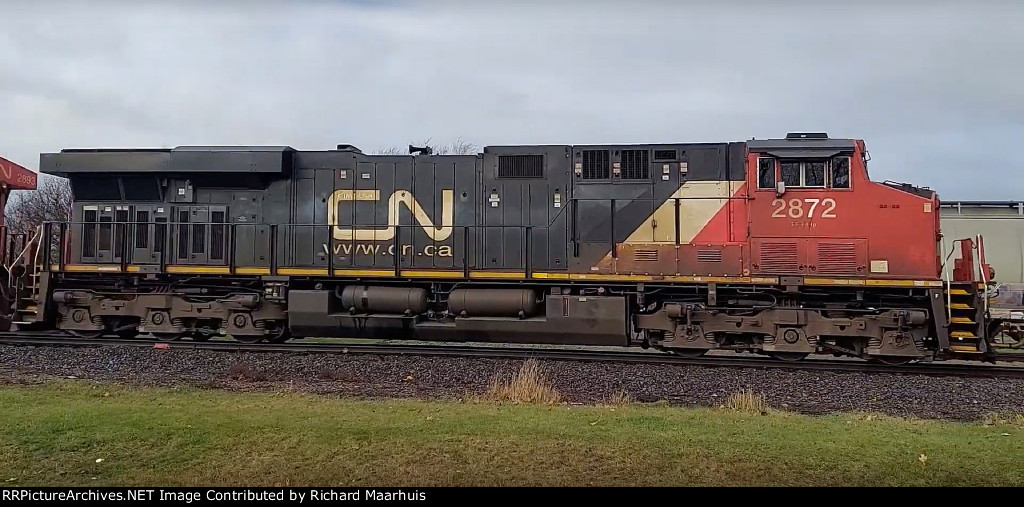 CN 2872